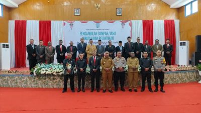 Bupati Thomas Safanpo Lantik 15 Pejabat Pratama: Tekankan Loyalitas dan Integritas Tanpa Kompromi