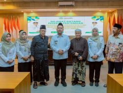 Prioritaskan Jemaah Lansia, Pemkab Gresik Fasilitasi Paket Obat dan Kursi Roda untuk Musim Haji 2026