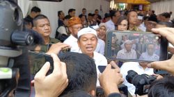 Melayat ke Rumah Duka Korban Kecelakaan Kereta, Kang Dedi Mulyadi Pastikan Percepatan Pembangunan Flyover Bekasi