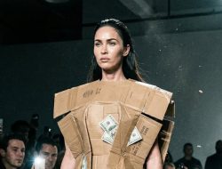 Balenciaga “Out of the Box”: Gaun Kardus Seharga $8.900 Guncang Definisi Kemewahan