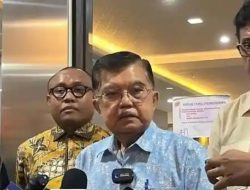 Jusuf Kalla Minta Jokowi Tunjukkan Ijazah Asli untuk Akhiri Polemik