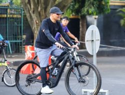 Gubernur Ahmad Luthfi Kampanyekan Hemat Energi Lewat “Bike to Work”, Sepeda Listrik Premium Jadi Sorotan