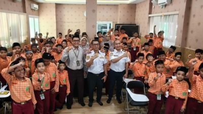 Dishub Gresik Edukasi Siswa MINU Trate Budayakan Tertib Berlalu Lintas Sejak Dini