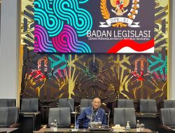 Sebut Penegak Hukum Tak Boleh Asal Tebak, Firman Wijaya Desak Revisi UU Tipikor Soal Kerugian Negara