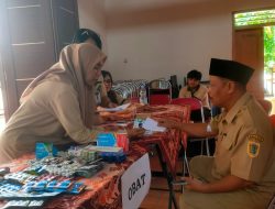 Pangkas Jarak Medis, Ratusan Warga Gumulan Serbu Dokter Spesialis Keliling RS Cakra Husada Klaten