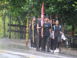 Hujan Lebat Bukan Halangan! 30 Pramuka Penegak SMA Pelita Karya Taklukkan Rute Ekstrem 22 KM di Timor Tengah Utara