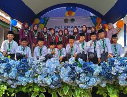 Mengukir Prestasi, Merajut Mimpi: MI Salafiyah 03 Kalimas Gelar Pelepasan Siswa Kelas VI dan Pentas Seni