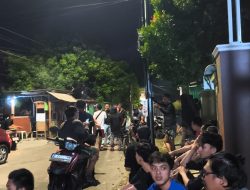 Warga Cikabuyutan Timur Geruduk Warung Diduga Jual Tuak Dekat Tempat Ibadah