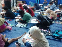 Lomba Mewarnai Damar Kurung Awali Pembukaan Rumah Kreasi Damar Kurung Gresik