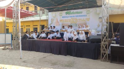 Peringati Bulan Muharam, Ponpes Miftahul Huda Al-Azhar Karawang Santuni 60 Anak Yatim
