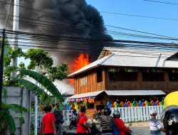 Kebakaran Hanguskan Sejumlah Bangunan Sekolah BIAS Semarang, Dugaan Awal Berasal dari Pembakaran Sampah