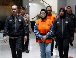 KPK Tahan Bupati Sukoharjo dan Dua Pejabat Pemkab, Diduga Terlibat Pemerasan hingga Setoran Rutin OPD