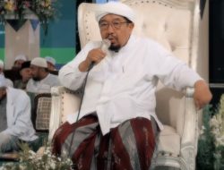 Ribuan Jemaah Padati Haul Langitan 2026, Ulama Ingatkan Bekal Utama Manusia adalah Amal