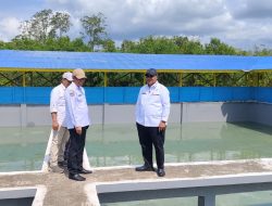 Kemarau Panjang, Wabup Asmat Tinjau Penampungan Air SPAM Kaye Pastikan Pasokan Tetap Aman