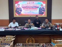 Polres Jombang Sita Ratusan Botol Minuman Beralkohol Tanpa Izin, Satu Orang Diproses Hukum