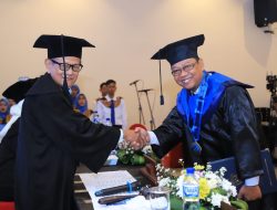 Dies Natalis ke-45, IKIP Widya Darma Surabaya Kukuhkan 190 Wisudawan