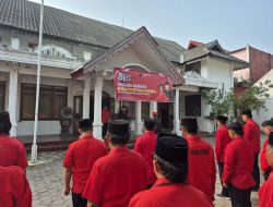 Sambut HUT ke-81 RI, DPC PDIP Ngawi Gelar Upacara dan Lomba 17-an