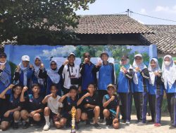 SDN Kepuhkembeng 1 Jombang Sabet Juara Pertama Voli Putra Se-Kecamatan Peterongan