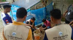 Mahasiswa KKN STIP Yashafa Berhasil Buat Pestisida dan Pupuk Organik Cair, Solusi Hemat Bagi Petani Desa Pajupian