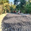 Pembangunan Jalan Lapen Igo–Podol di Loloda Utara Berjalan Lancar, Apdesi Tepis Isu Liar Material Galian C