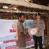 Sambut HUT ke-78, Srikandi Polwan Polres Asmat Pererat Silaturahmi Warga Mbait Lewat Aksi Sosial