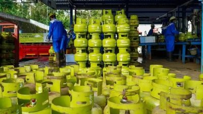 Reimajinasi ‘Penataan’ LPG 3 Kg: Jurus Baru Pemerintah ‘Pajaki’ Hak Energi Rakyat Miskin demi Beban APBN?