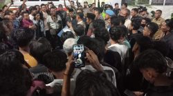 Kades Tenggor Pertaruhkan Jabatan, Tuntut Polres Gresik Tindak Tegas Oknum Polisi Penganiaya Warga