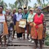 Dukung Pelestarian Tradisi Hadiri Pesta Adat “Cepes Ndi Pokmbu”, Ny. Delvi Tiku Lembang Apresiasi Peran Perempuan Asmat