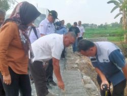 Kawal Mutu Infrastruktur, Komisi III DPRD Klaten Sidak Proyek Kantor Camat Trucuk dan Jalan Kalikebo
