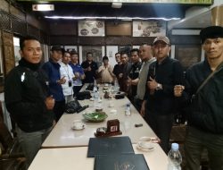 Bebas! Keluarga Agung Raditya Ucapkan Terima Kasih ke AWAS dan Advokat Usai 4 Anggotanya Kembali Berkumpul