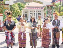 Karnaval Budaya HUT ke-104 Kefamenanu Dipadati Ribuan Warga, Kecamatan Fafinesu Curi Perhatian