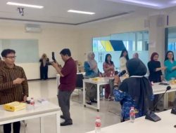 Gagas Program Tepat Guna, DPW Squad Nusantara Jatim Memasyarakatkan Bahasa Isyarat untuk Pelayanan Publik Inklusif