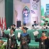 Menko Pangan Zulhas Beri Kejutan di Wisuda Unwaha Jombang, 4 Wisudawan Berani Maju Dapat Tablet!