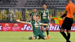 Persebaya Taklukkan Madura United 3-1 dalam Derby Suramadu, Drama di Menit Akhir