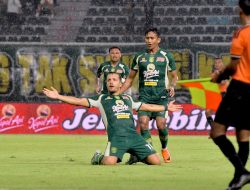 Persebaya Taklukkan Madura United 3-1 dalam Derby Suramadu, Drama di Menit Akhir